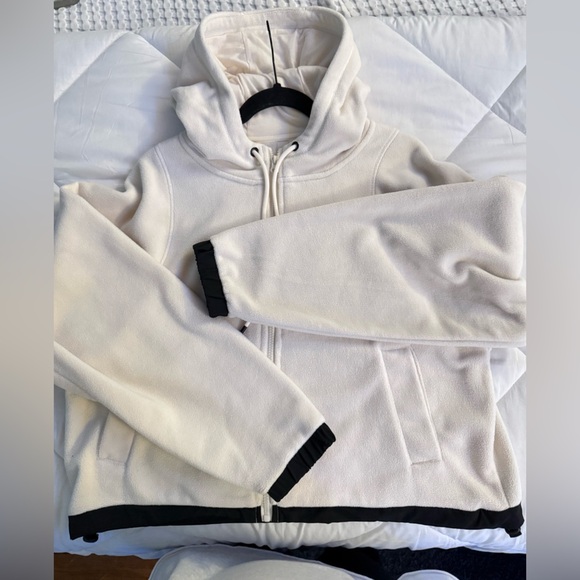 Mono B Cream Zip-Up Hoodie - Picture 4 of 9